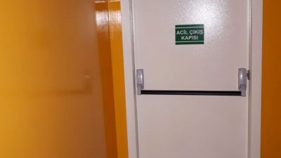 Yangin Kapisi Imalati Ve Fiyatlari Reddoor Yangin Cikis Kapisi